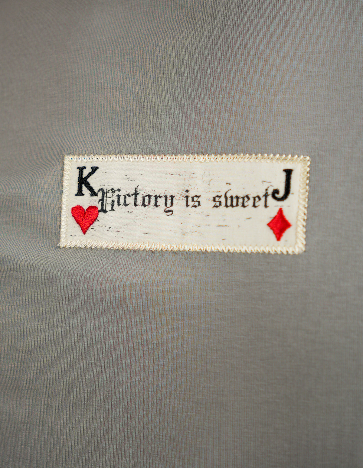 TRICOU PREMIUM GRI "VICTORY IS SWEET"