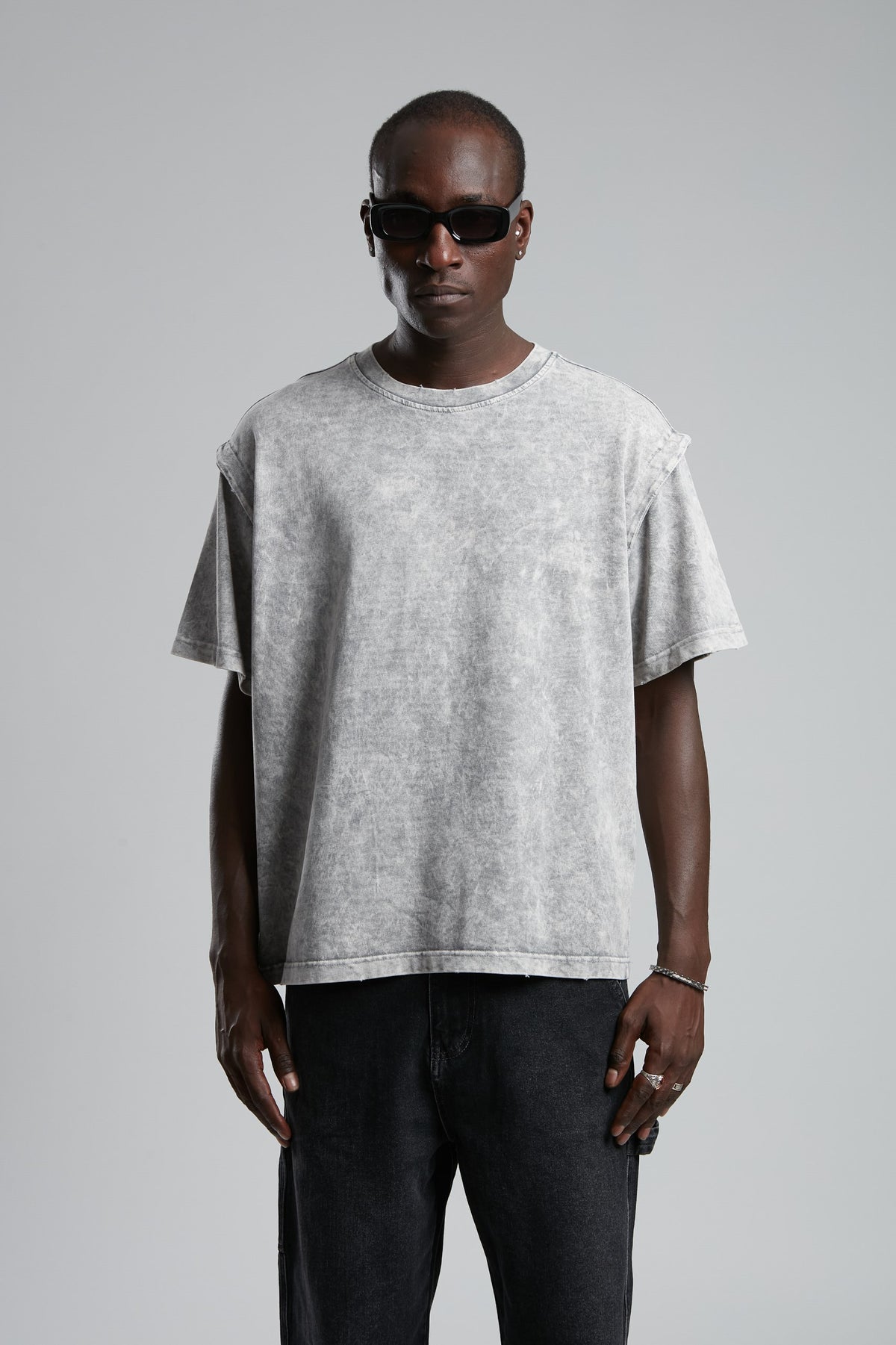 TRICOU PREMIUM WASHED GRI "DOUBLE SLEEVE"