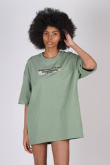 TRICOU PREMIUM VERDE "CENTER OF ATTENTION"